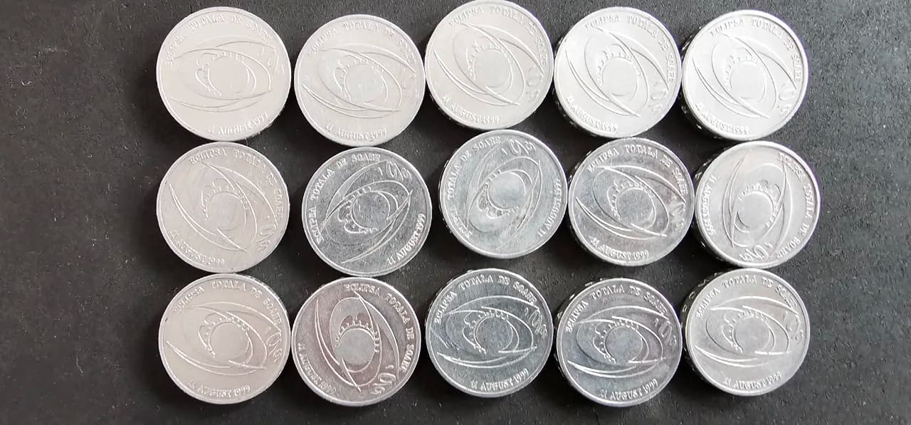 15 monede de 500 lei reprezantand eclipsa totala de soare din 1999 – fotografia 3 din 4
