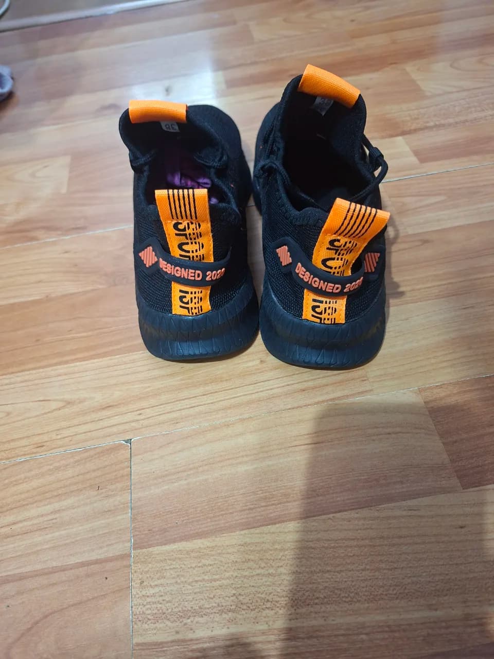 pantofi sport,noi – Craiova, Dolj