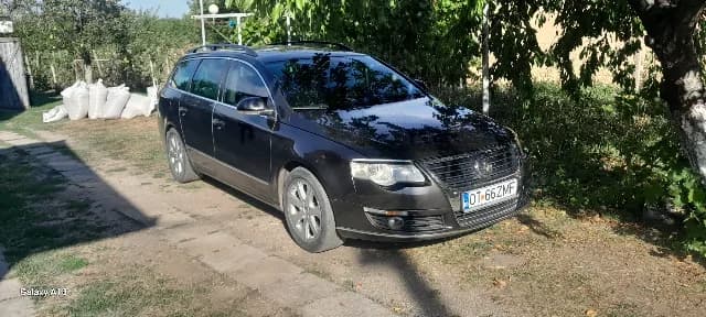 Vând Volkswagen Passat b6