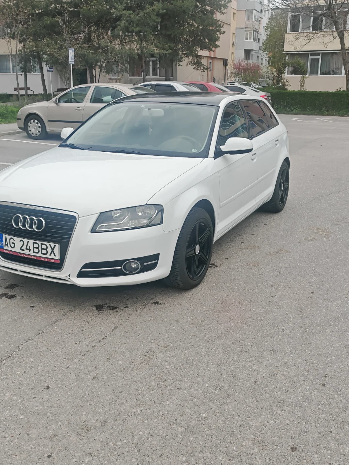 Vând audi a 3 an 2010 – fotografia 4 din 5
