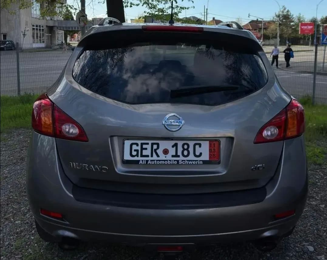 vând sau schimb Nissan Murano – fotografia 6 din 8