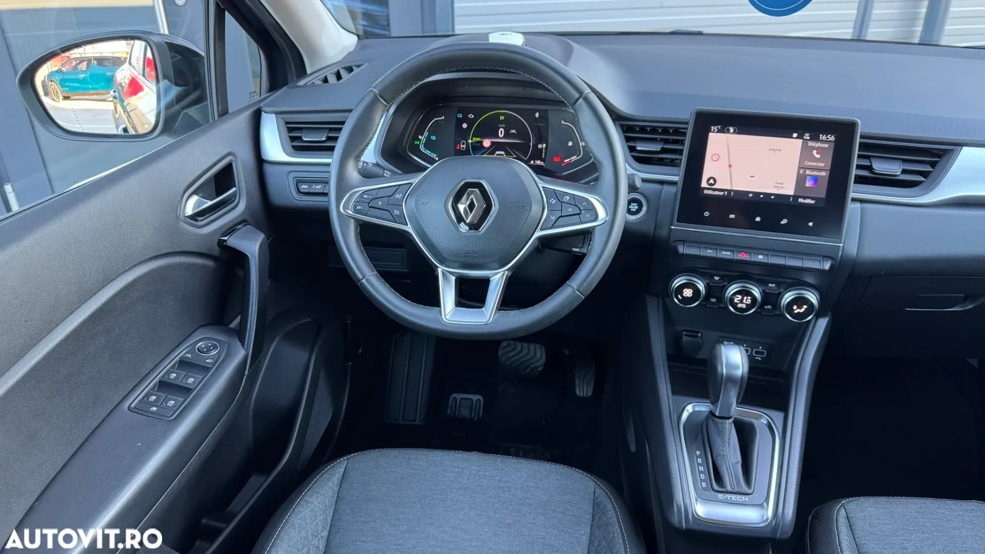 Renault Captur E-TECH Full 145 TECHNO – fotografia 6 din 8