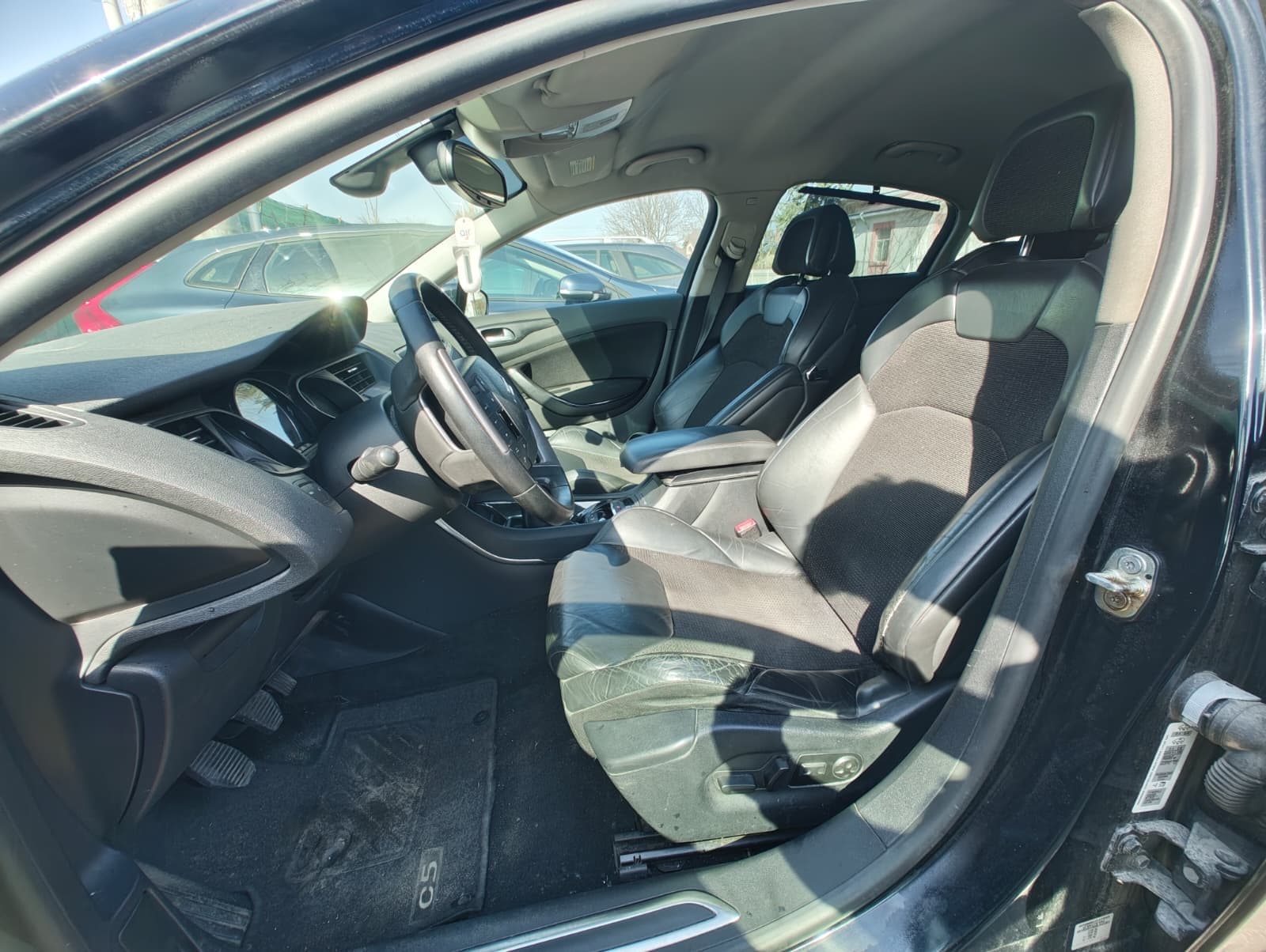 Citroen C5 2.0 hdi Exclusive – fotografia 3 din 8