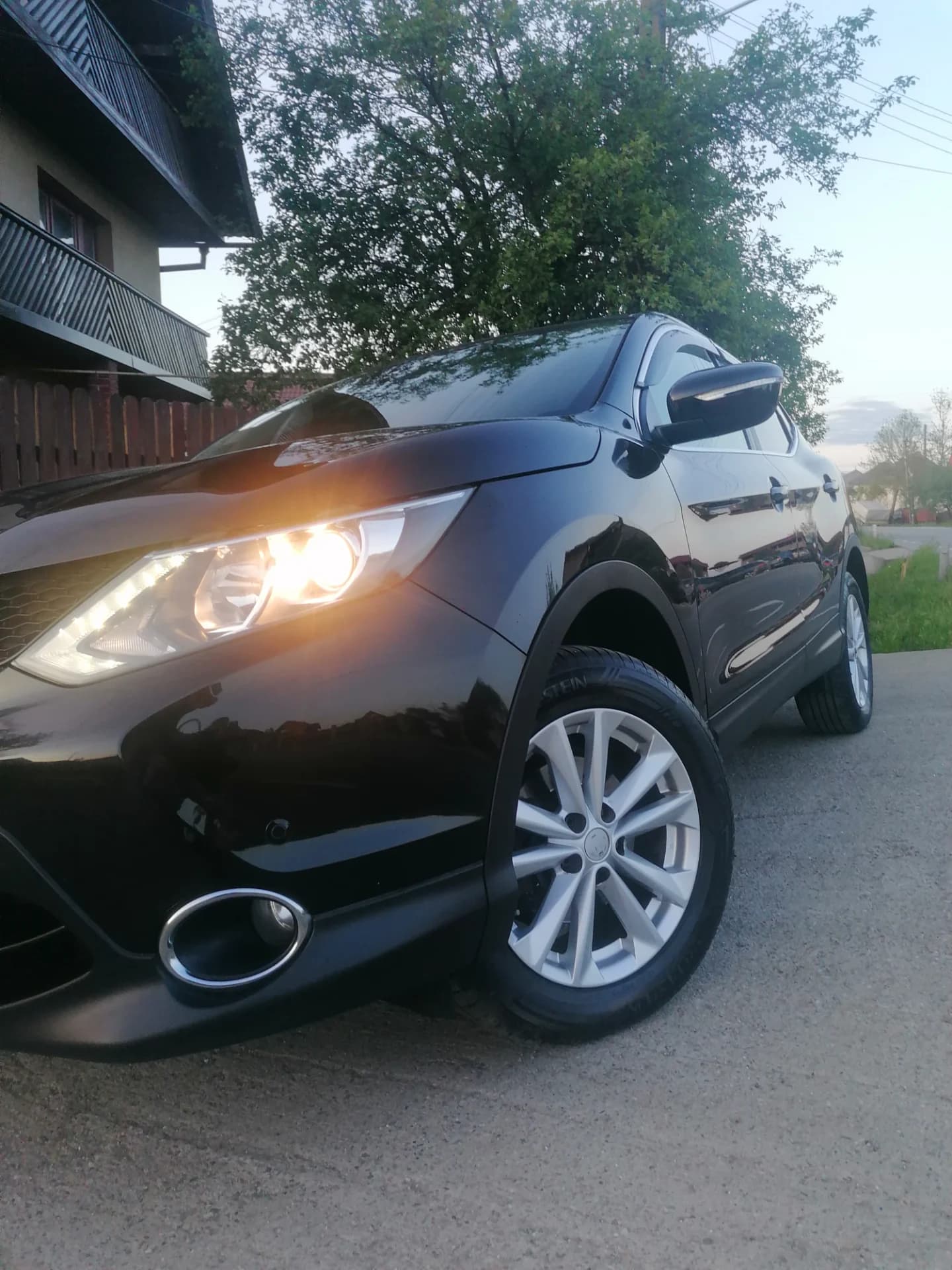 Nissan Qashqai 1,6 diesel 2014,xenon-led,navi cu camera,nr.zoll.valabile 30 de zile – Damacuseni, Maramureș – Mașini