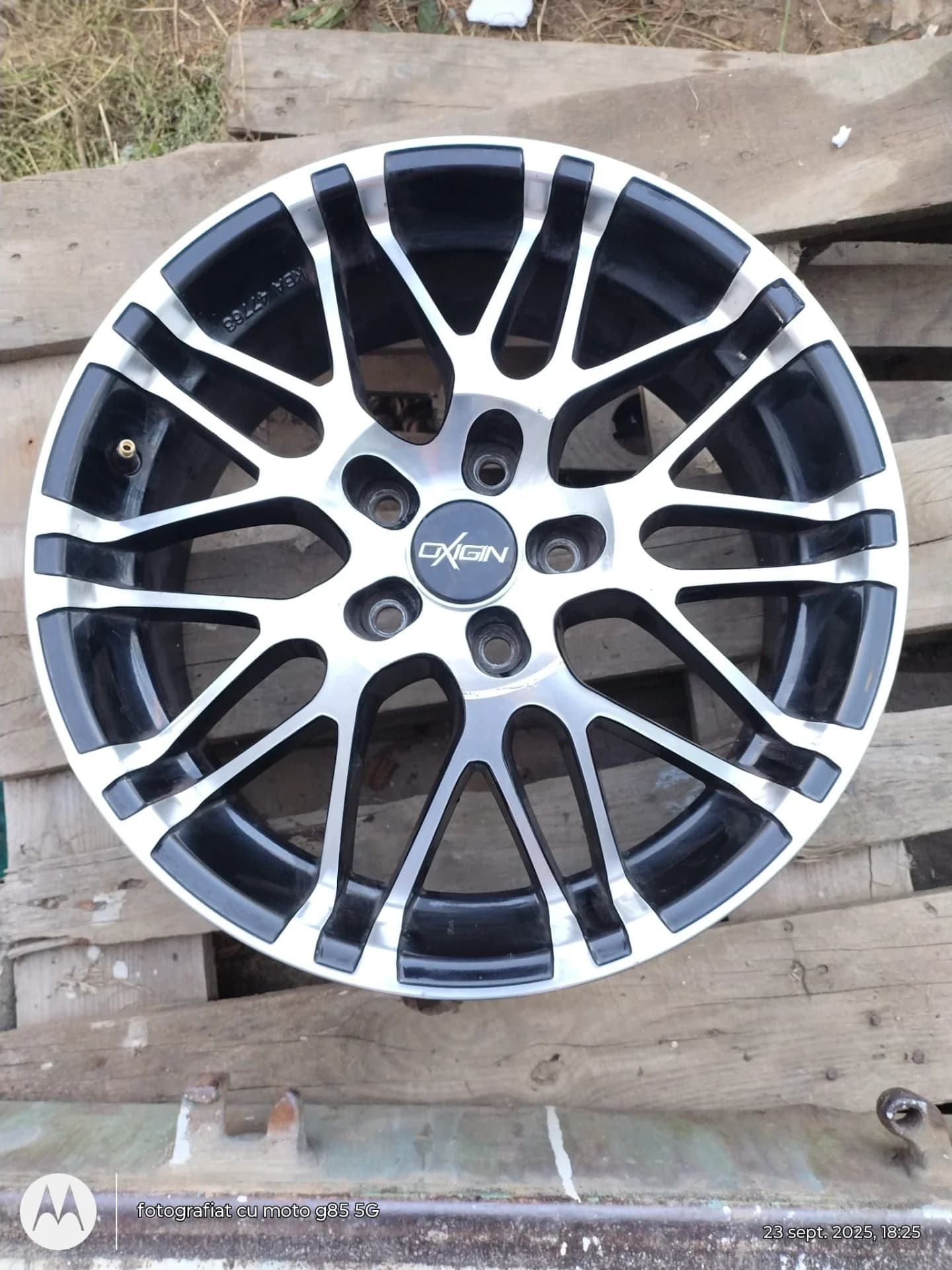 Jante aliaj 17 zoll marca Oxigin, gama VW, Audi, Seat, Skoda, Mercedes-Benz – fotografia 4 din 4