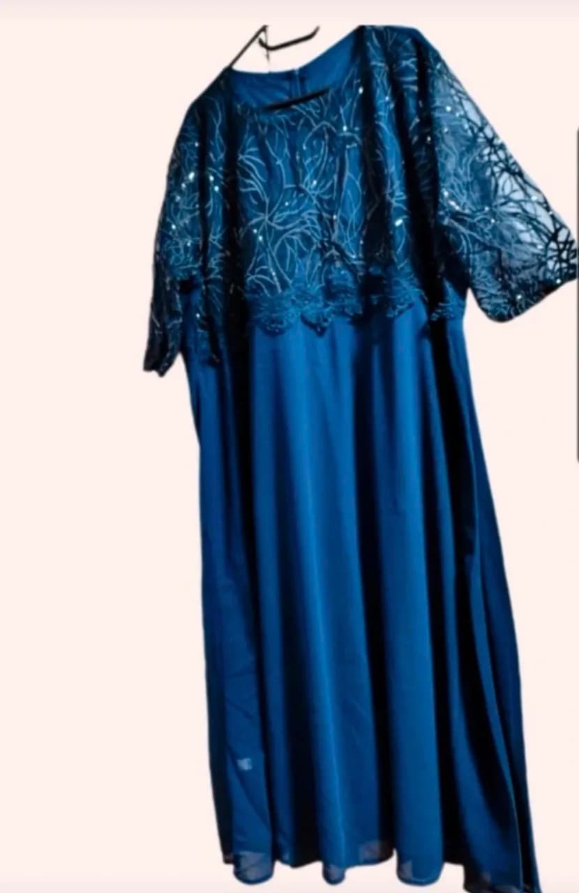 Rochie lungă, bleumarin 5XL,  plic auriu, folosit – fotografia 2 din 4