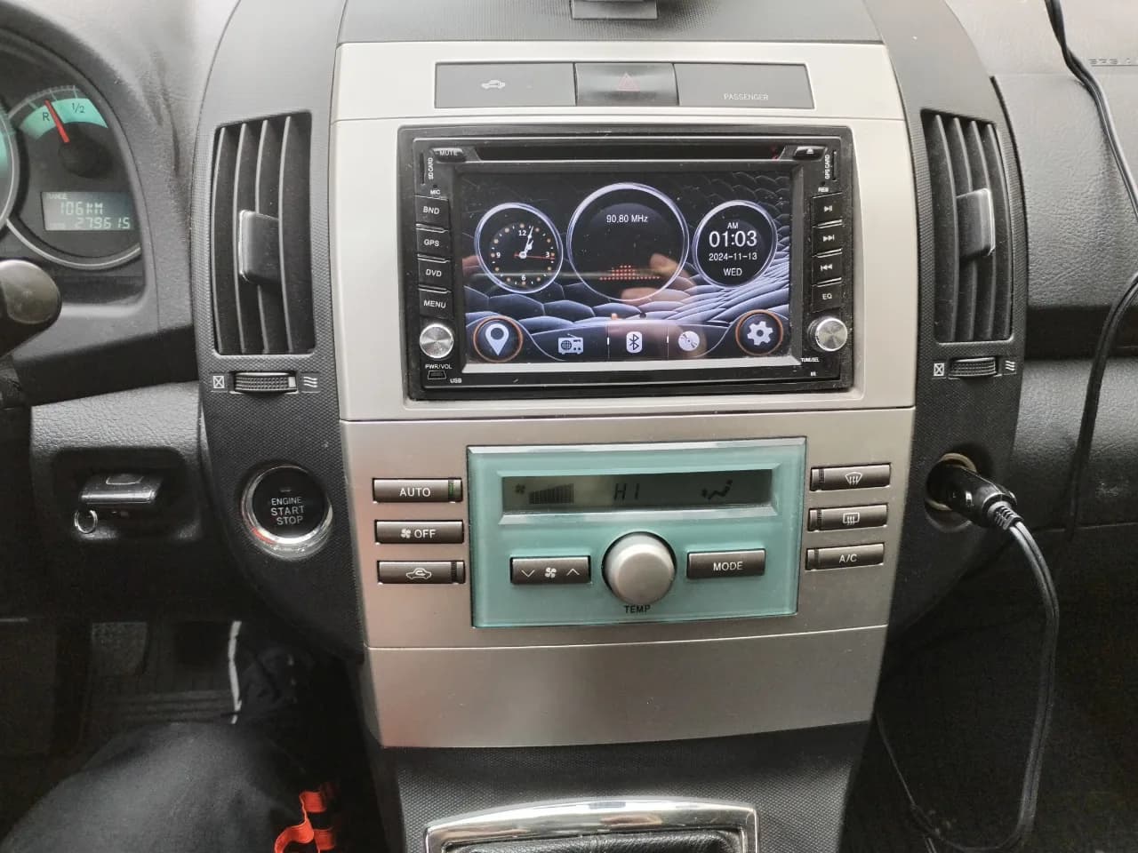 Toyota corola verso din 2007 D4D – fotografia 7 din 7