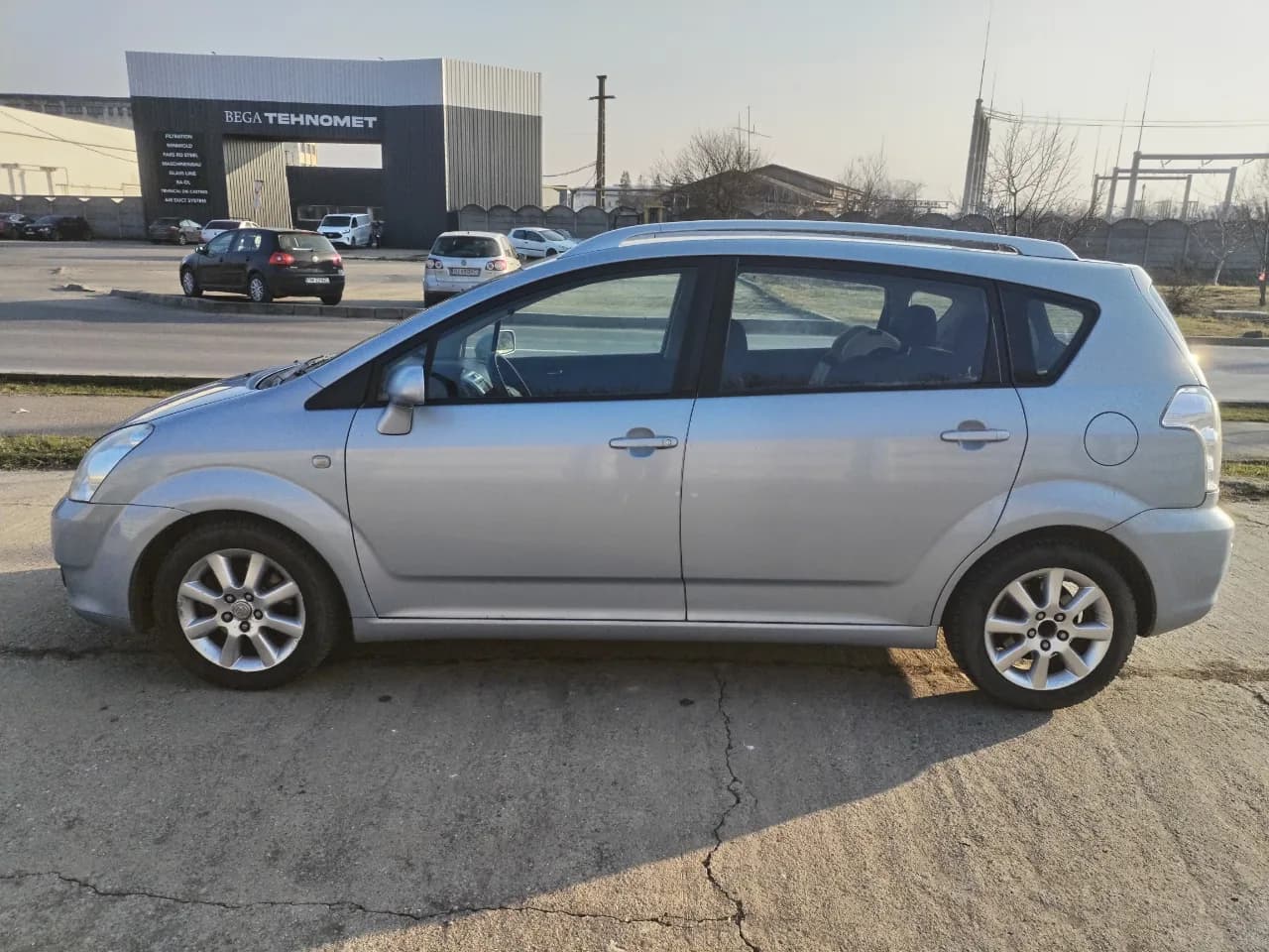 Toyota corola verso din 2007 D4D – fotografia 3 din 7