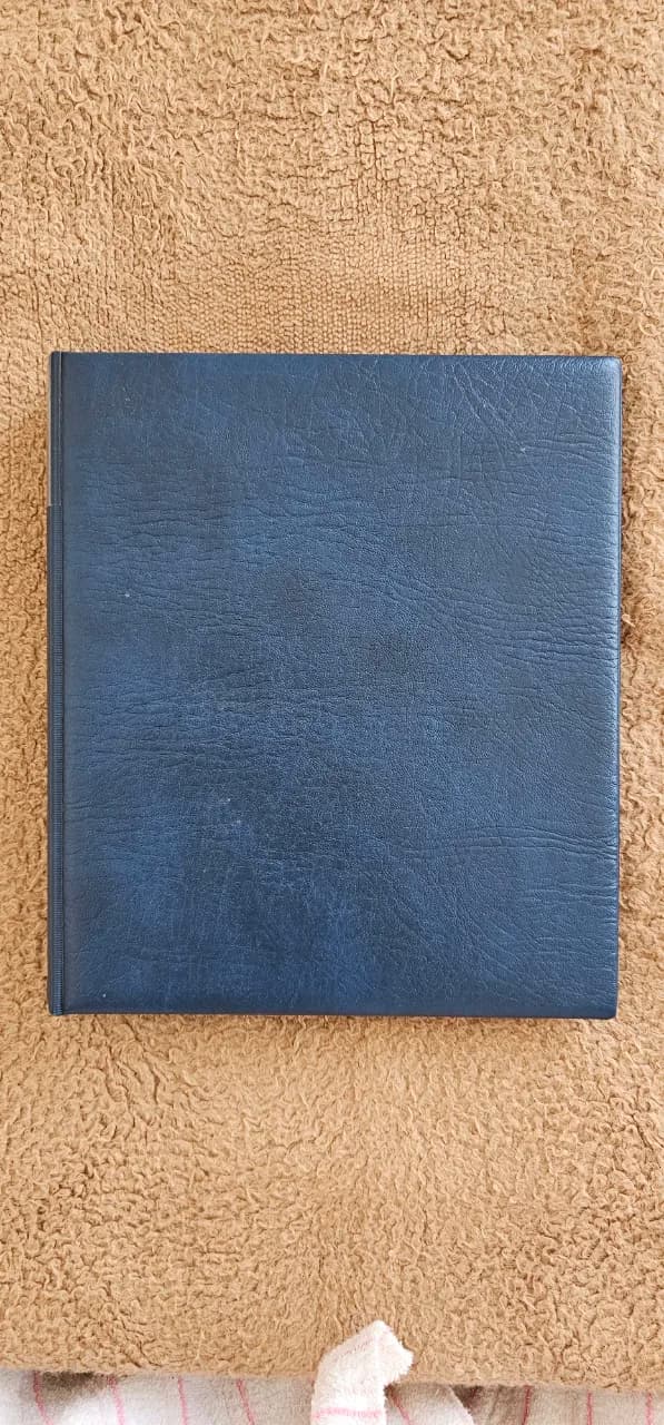 Album pentru bancnote marca Lindner cu 26 pagini – Vatra Dornei, Suceava