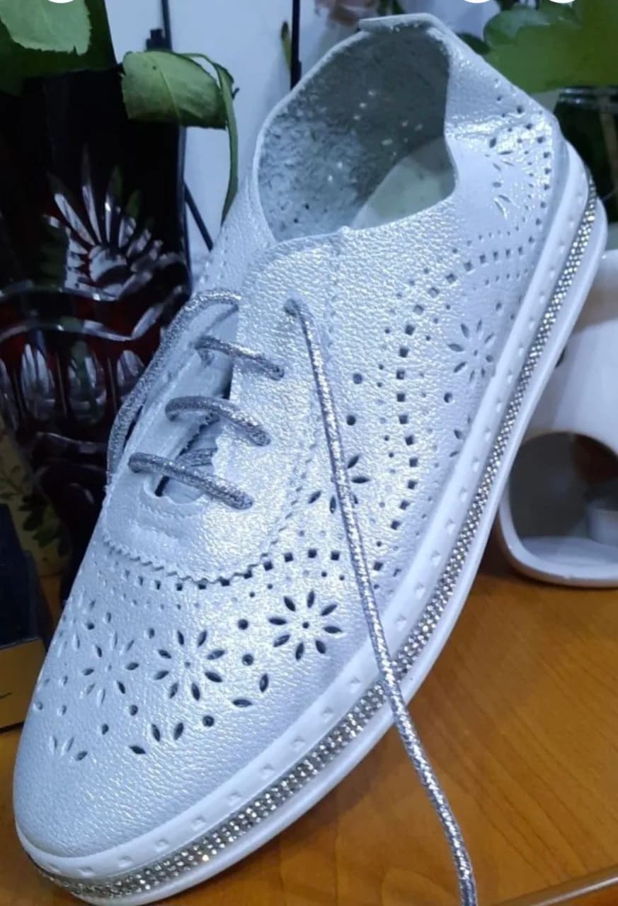 Pantofi sport-eleganți, nou – fotografia 5 din 8