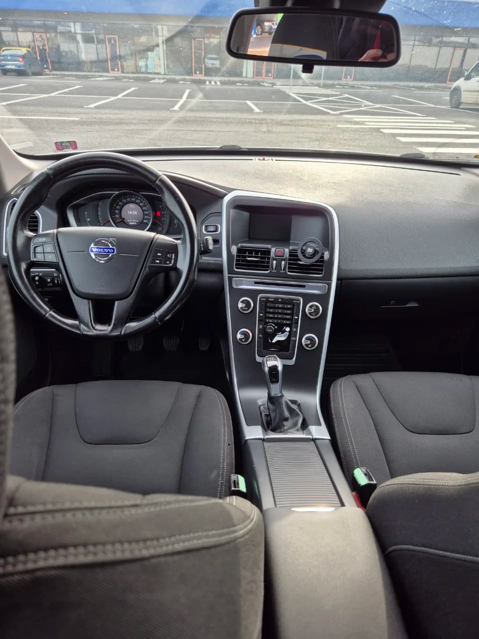 Volvo xc 60 euro 6 181cp diesel – fotografia 7 din 8