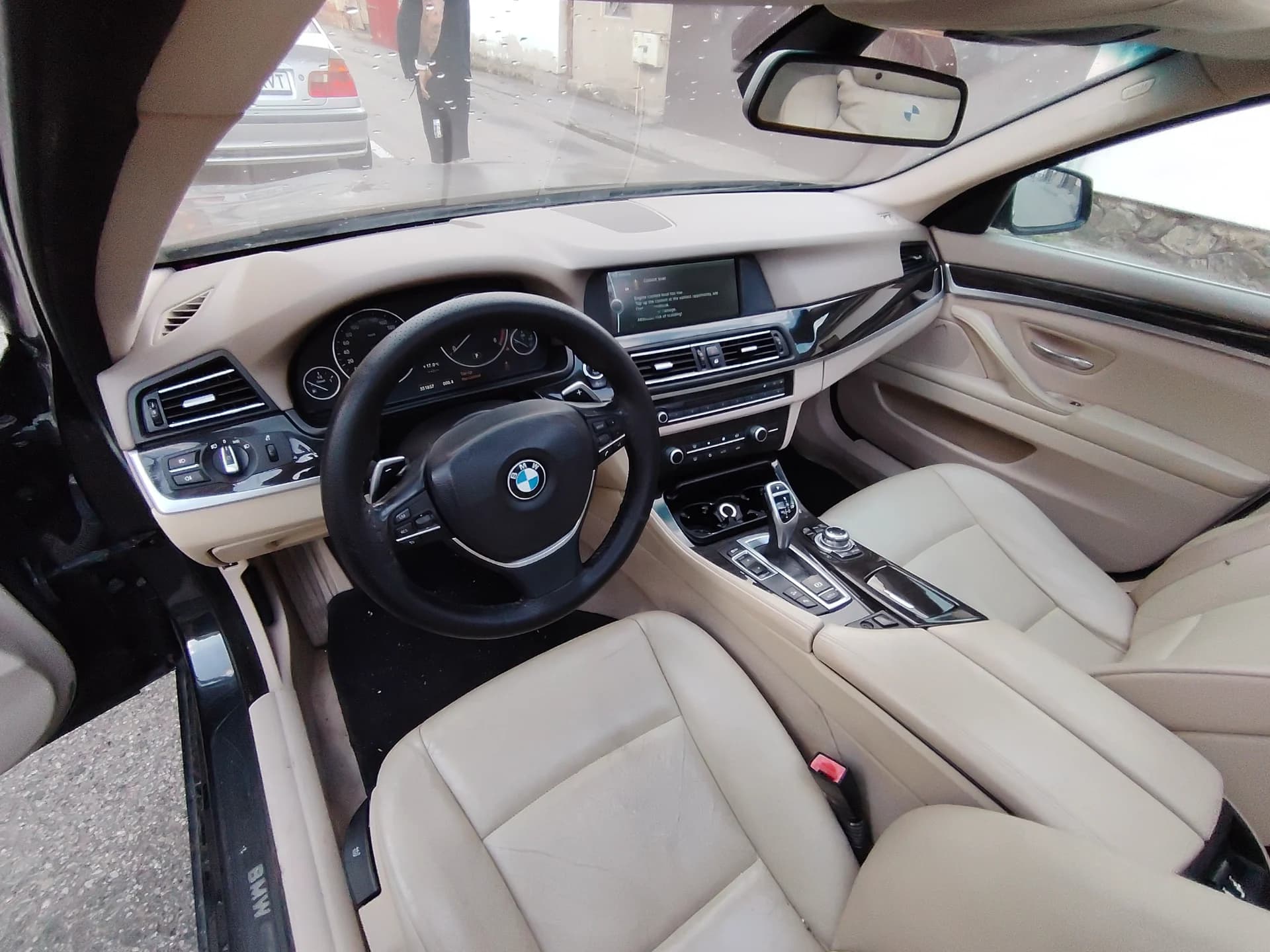 BMW 525D X-drive – fotografia 3 din 7