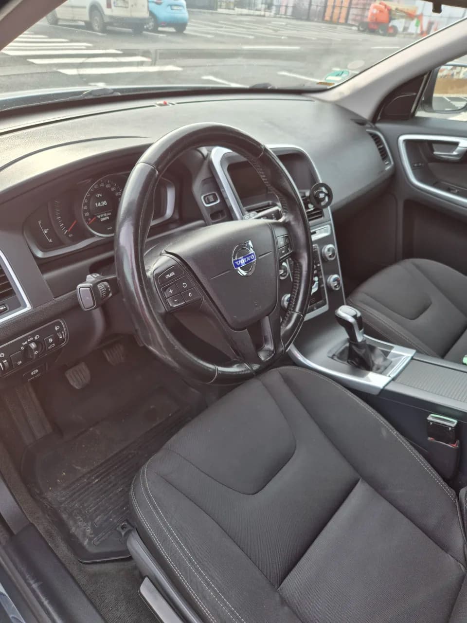 Volvo xc 60 euro 6 181cp diesel – fotografia 8 din 8