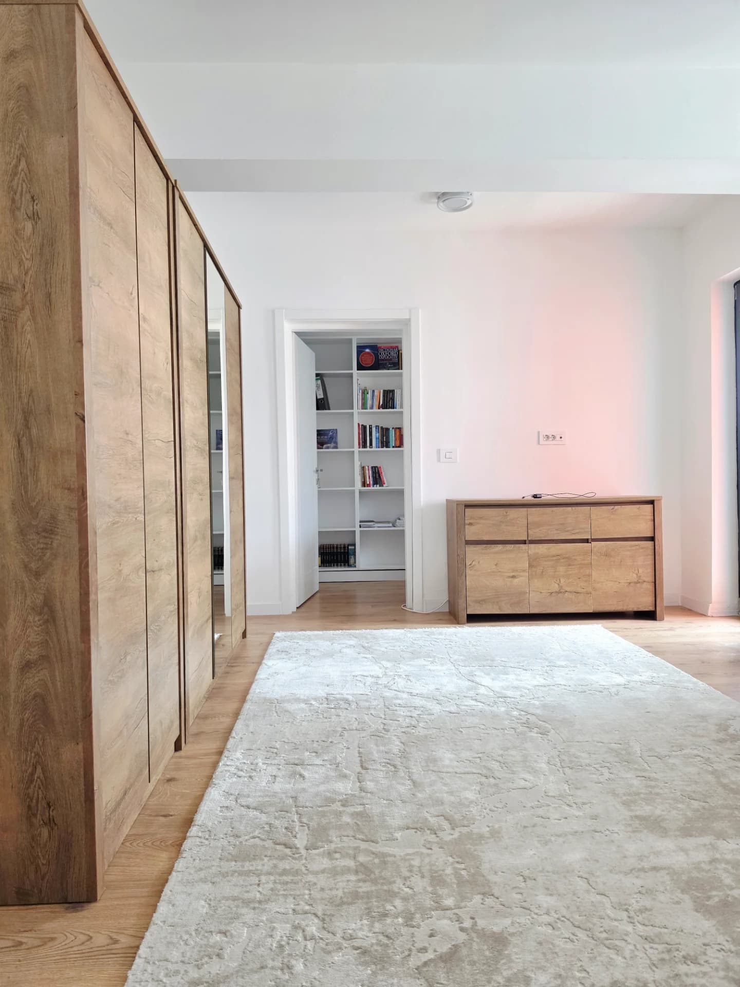APARTAMENT 2 CAMERE +, mobilat si utilat – fotografia 4 din 8