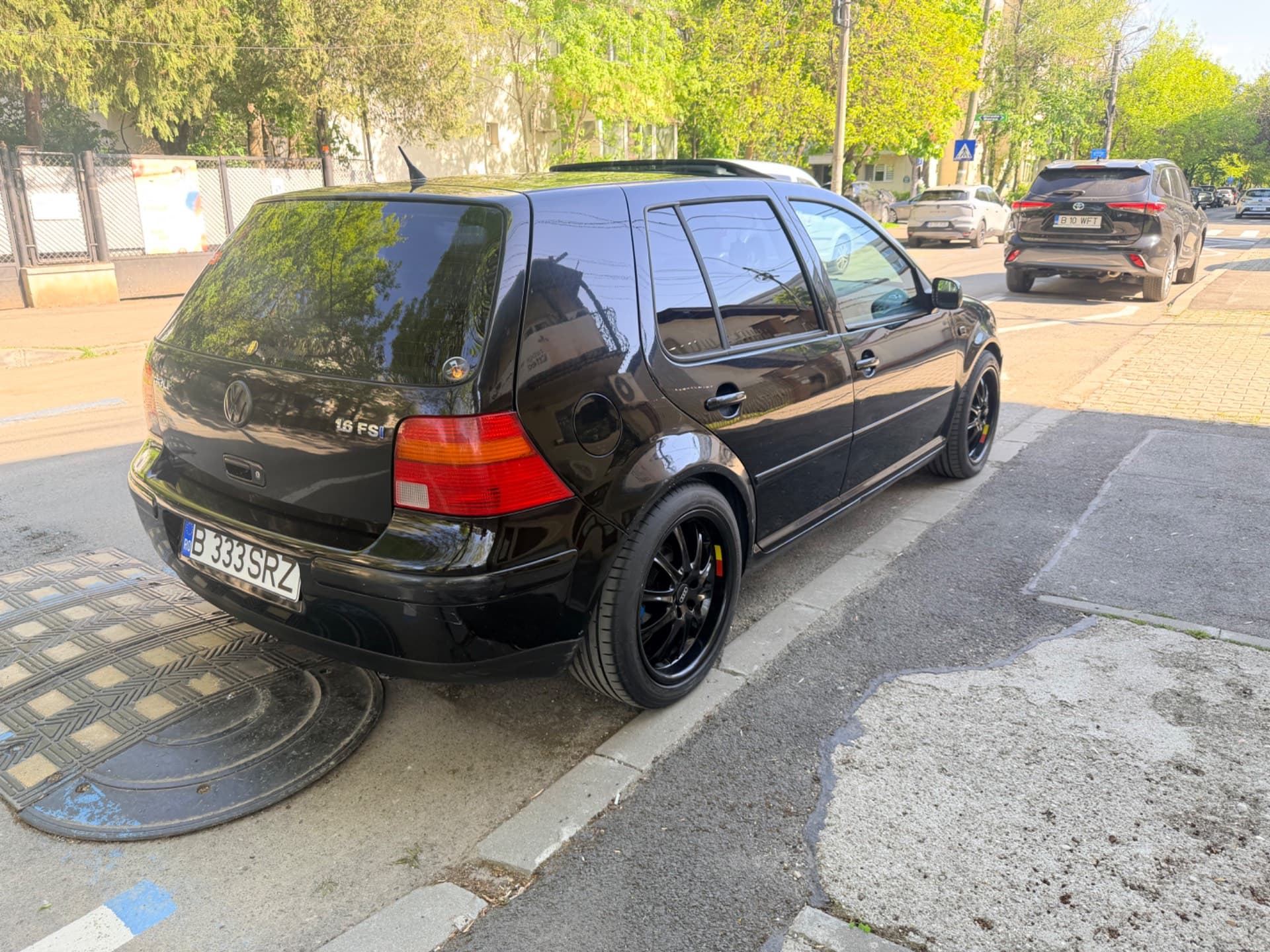 VW Golf 4 1.6 FSI 2003 – fotografia 3 din 8
