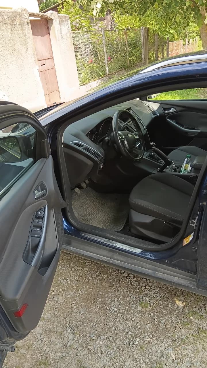 Ford focus 3 1,6 tdci 2012 – fotografia 5 din 8
