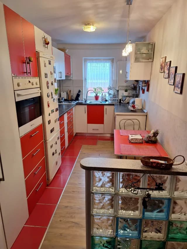 Apartament de vânzare