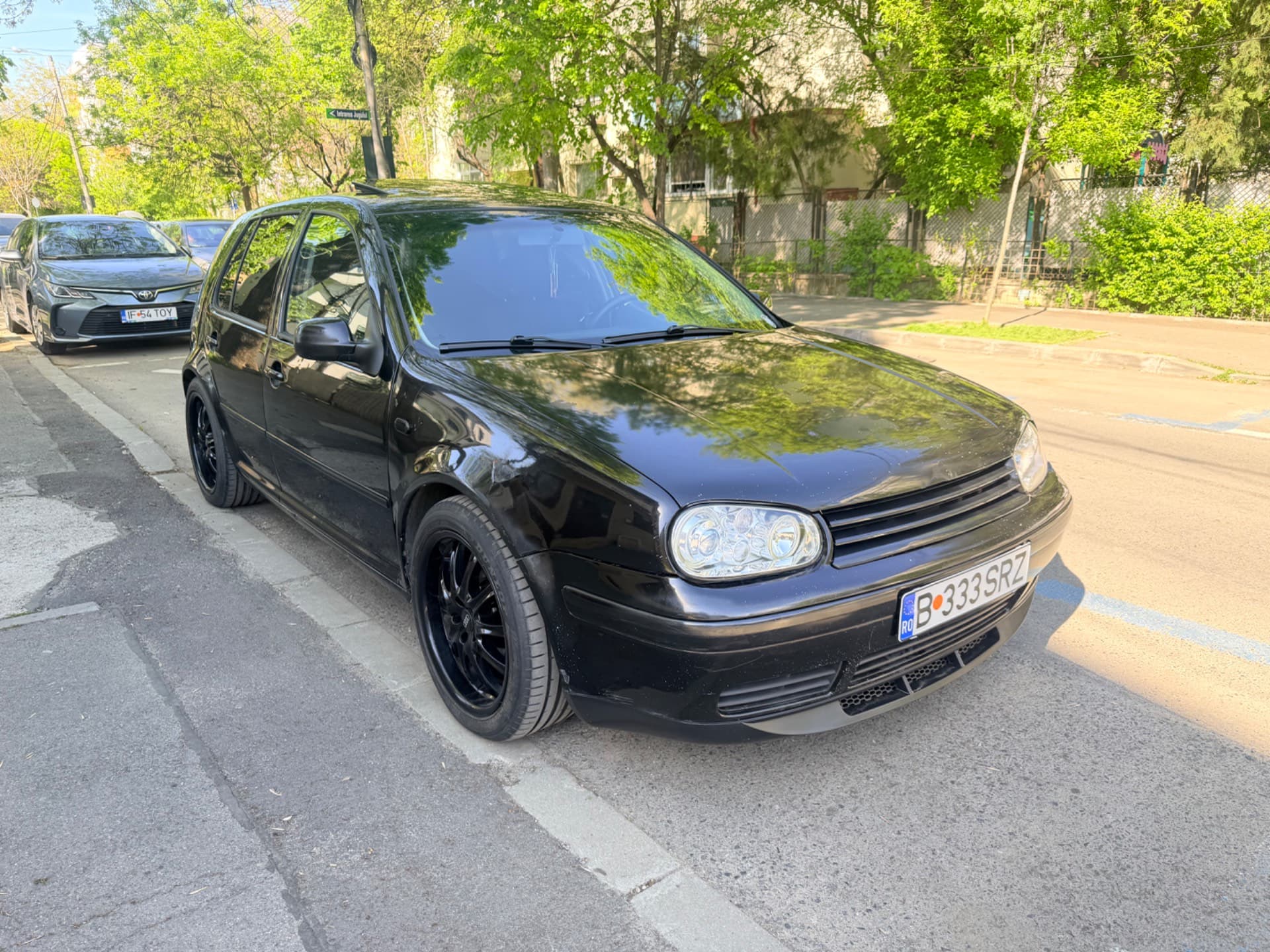 VW Golf 4 1.6 FSI 2003 – fotografia 2 din 8