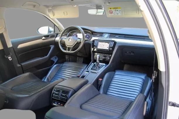 Vând Passat b8 Highline – fotografia 7 din 8