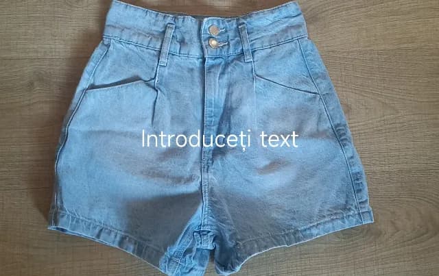 Pantaloni scurți Bershka
