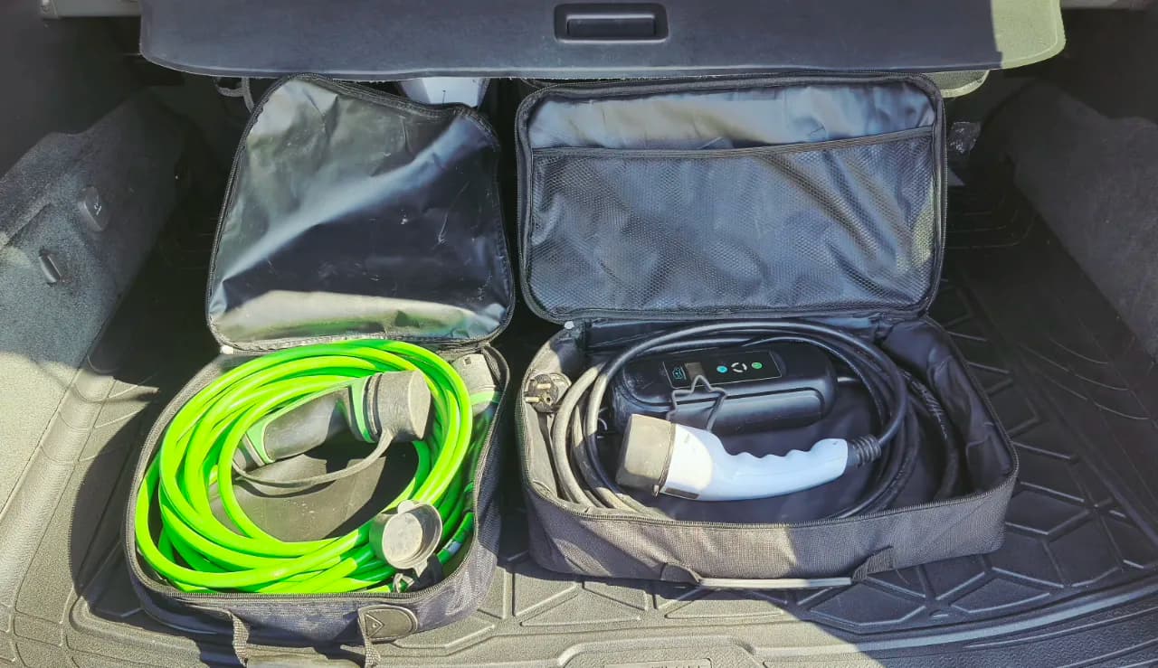 Volvo V60 D6 Plug-in-Hybrid – fotografia 3 din 8
