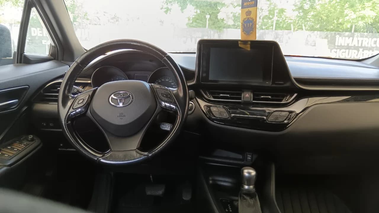 Toyota C-HR  Unic proprietar pe RO – fotografia 3 din 8