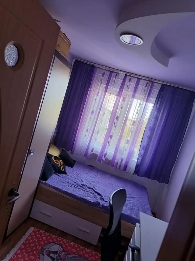 Apartament cu 3 camere