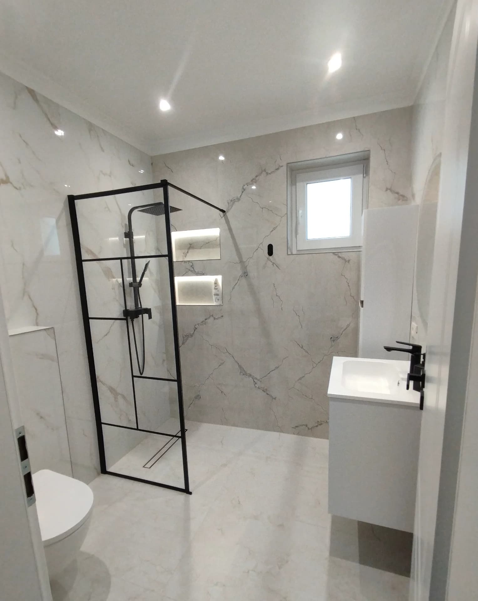 Casa noua Santandrei – fotografia 4 din 8