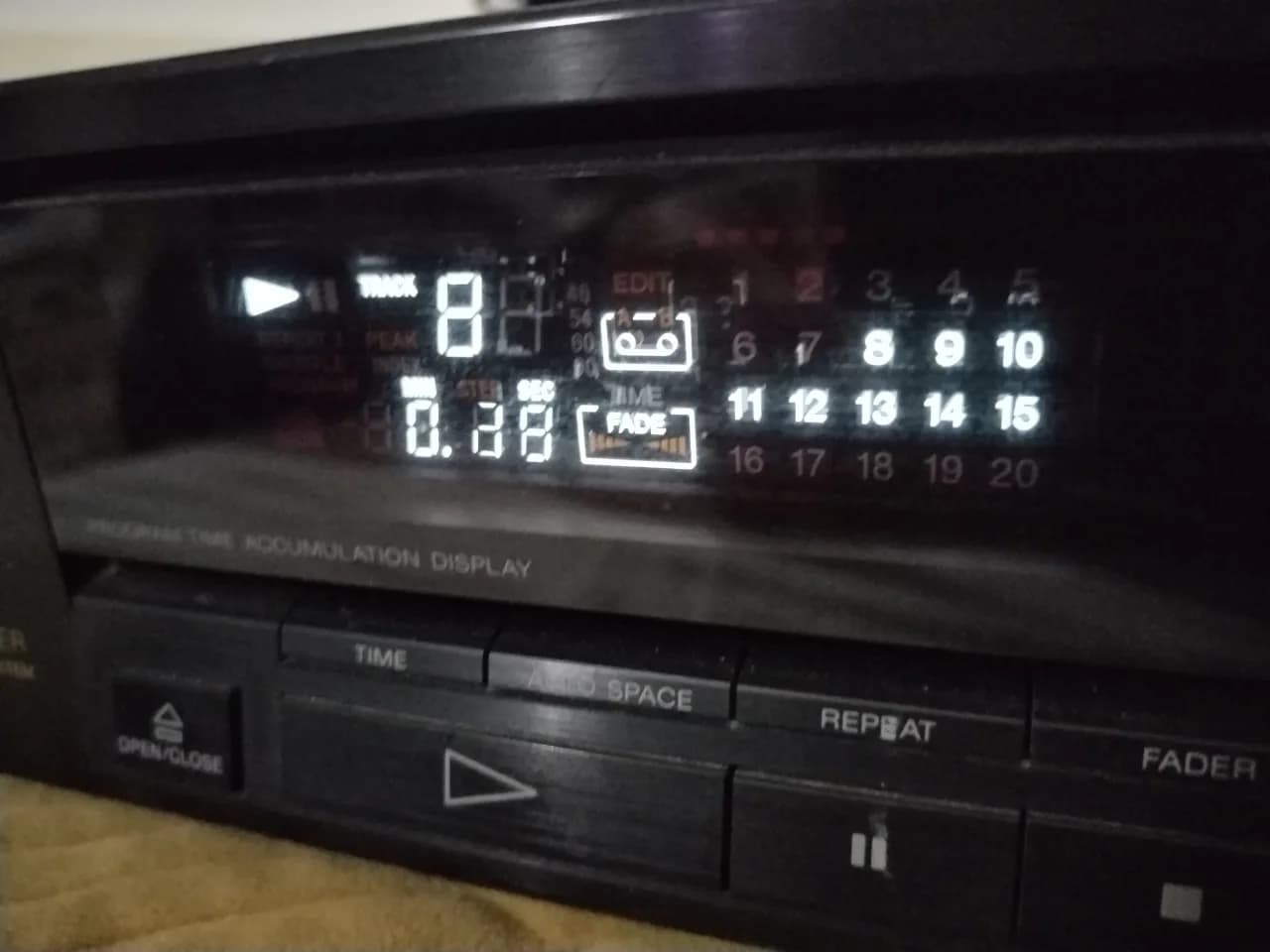 CD player Sony cdp-590 deck – fotografia 5 din 8