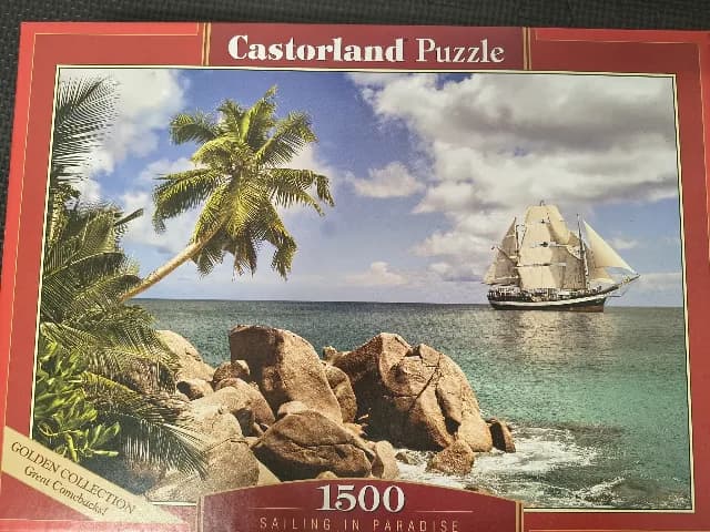 Vând puzzle 1500 piese