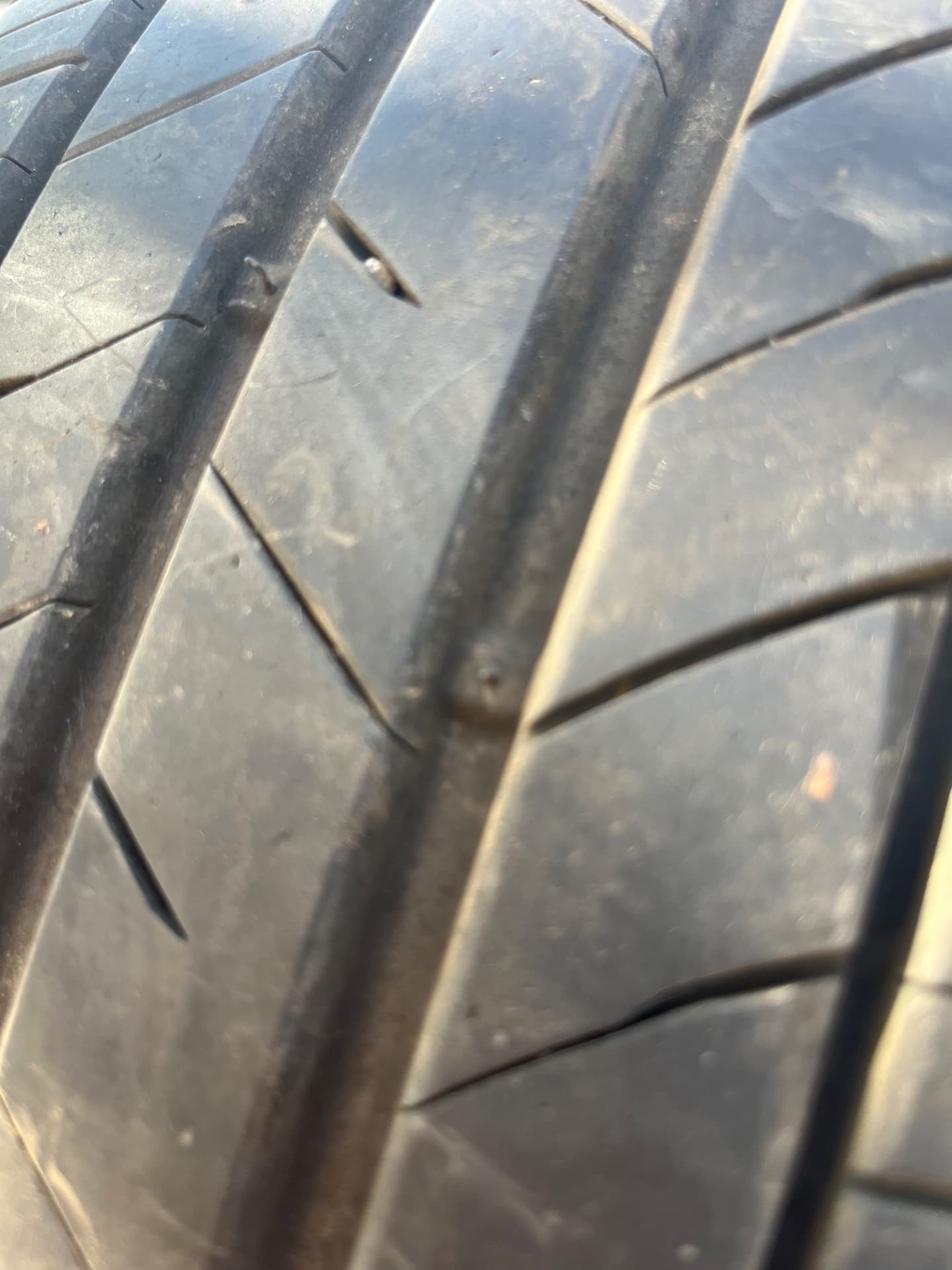 Anvelope vara KUMHO 235/60/ R17 – fotografia 5 din 6