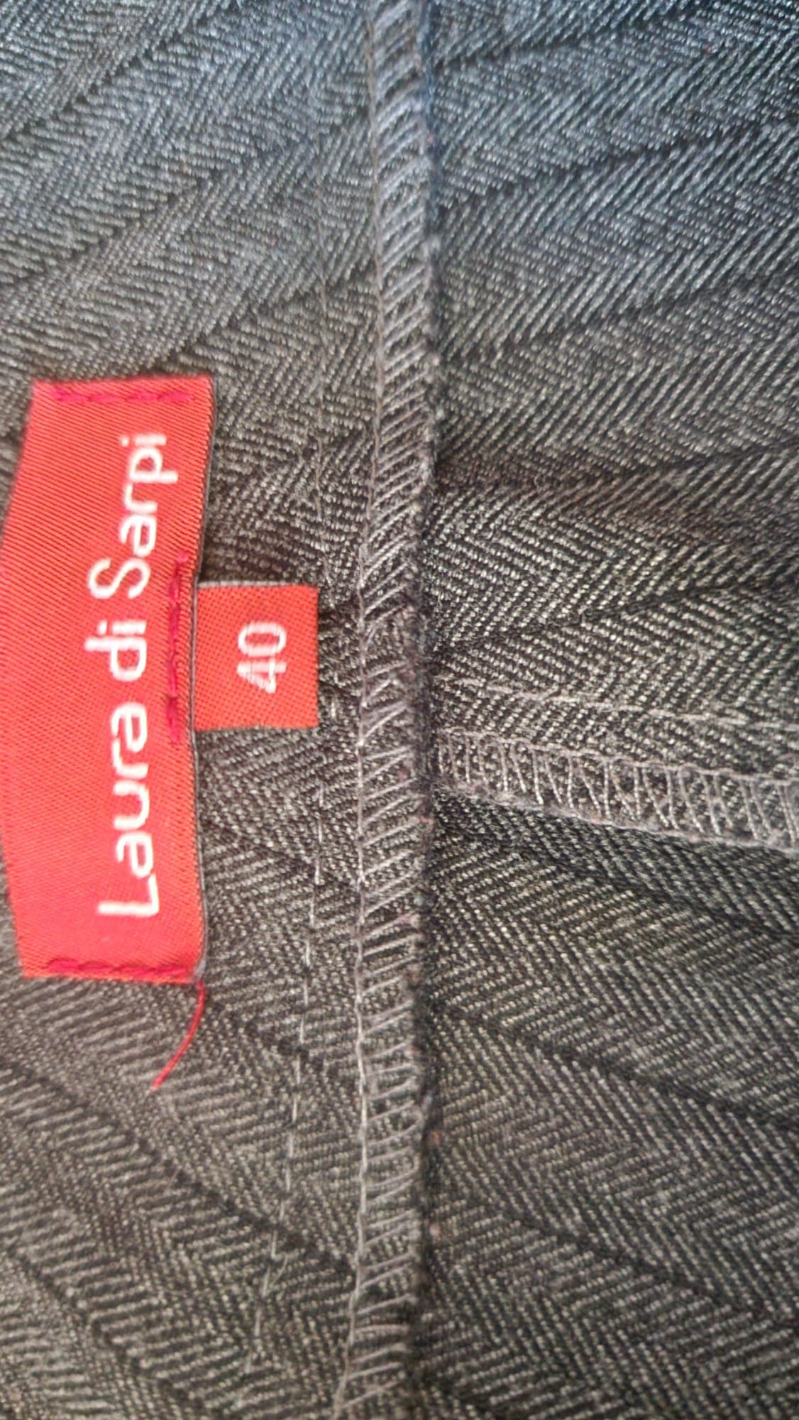 Laura di Sarpi - pantaloni eleganti, gri cu dungi, mărimea 40 – fotografia 2 din 5