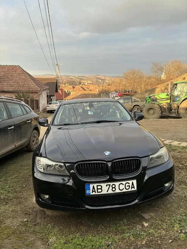 Vând BMW e90 318d