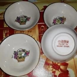 Set de cesti cafea+5 vaze minuscule portelan vintage China