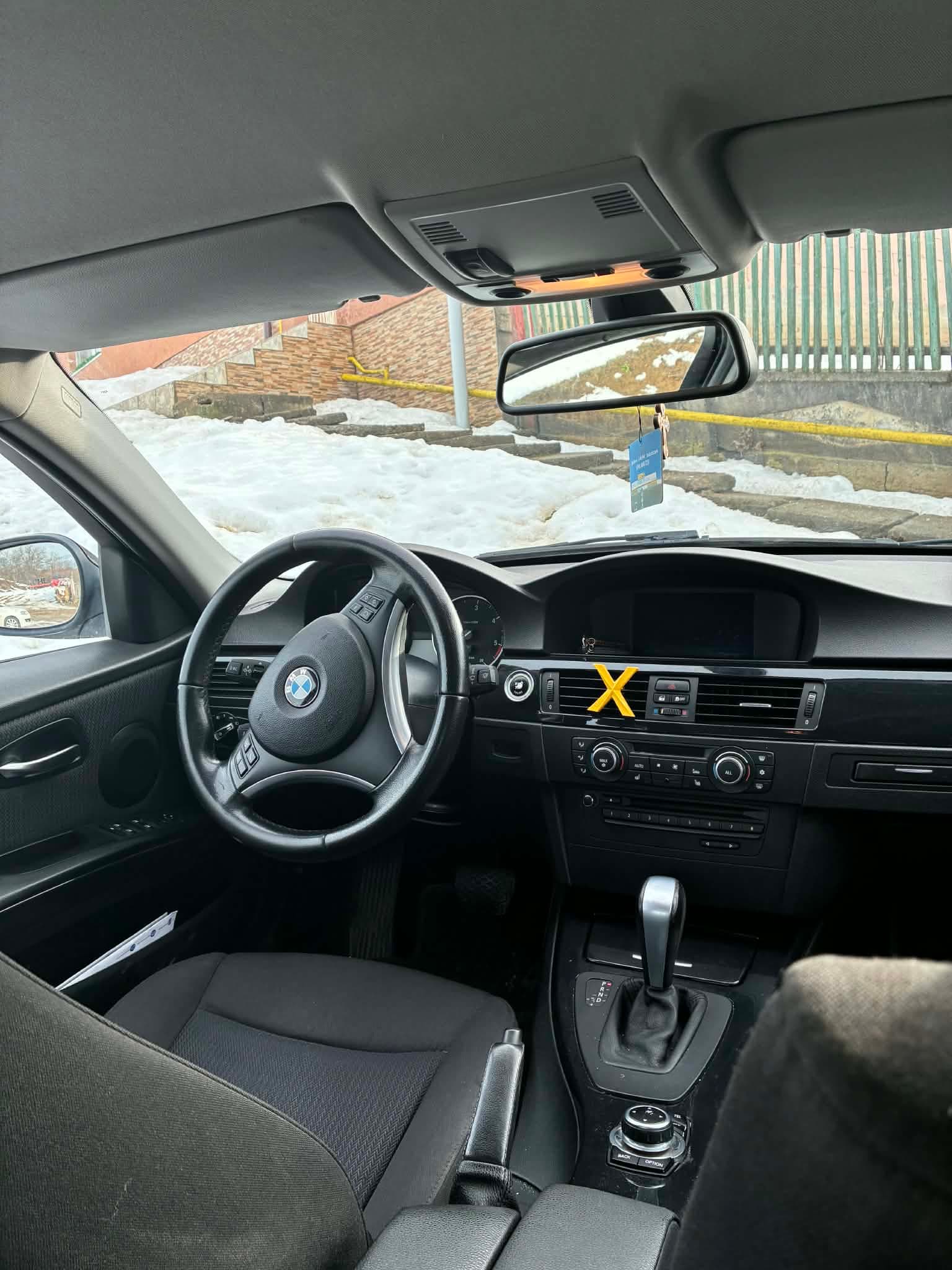 Vând BMW e90 318d – fotografia 5 din 5