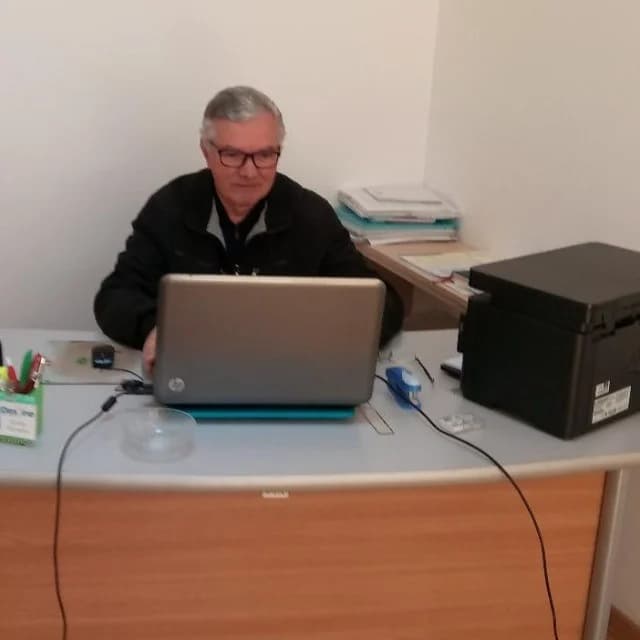 Activitate full-time sau part-time – fotografia 2 din 3
