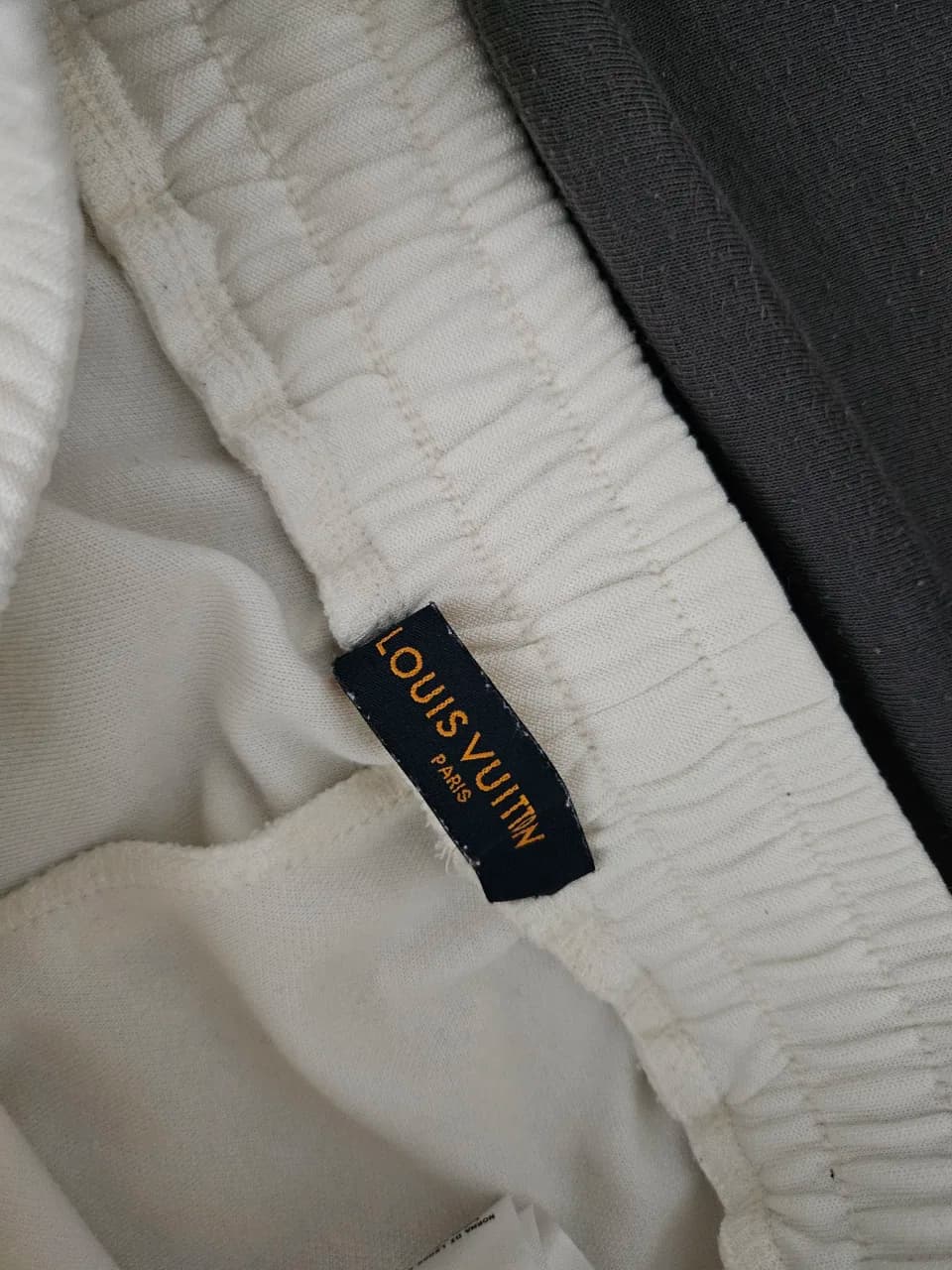 Pantaloni firmă – fotografia 6 din 8