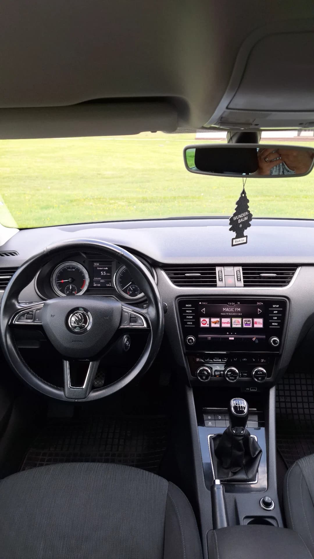Autoturism Skoda Octavia – fotografia 7 din 8