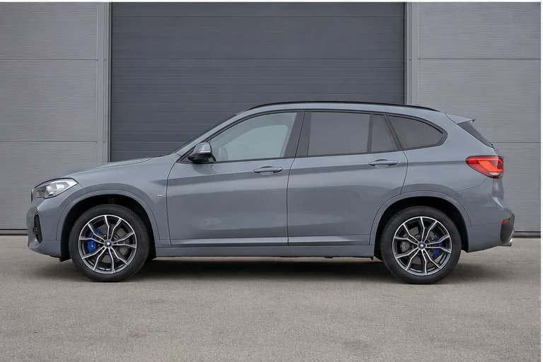 Vând BMW super întreținut.  Km (100% reali)