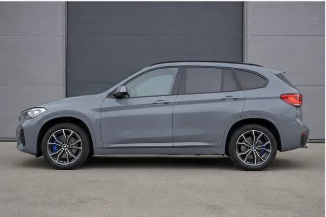 Vând BMW super întreținut.  Km (100% reali)
