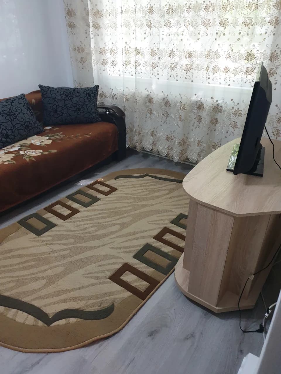 Închiriez ap.2 camere – fotografia 6 din 8