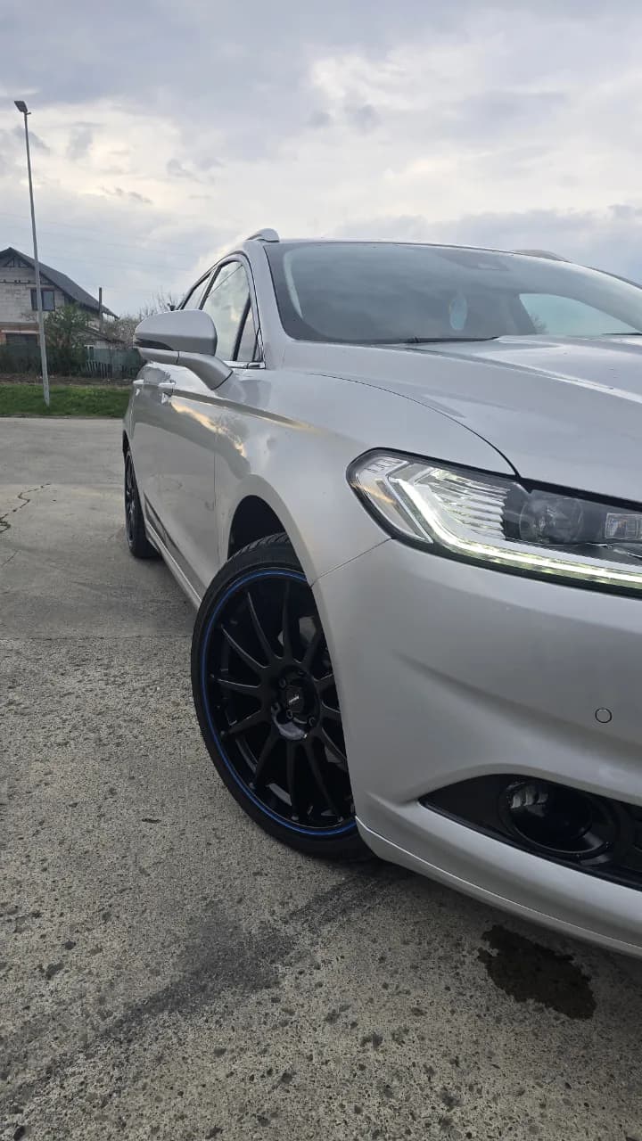 Vand Ford Mondeo mk5 – fotografia 6 din 8