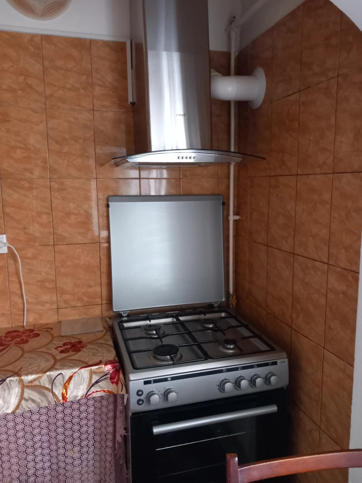 Vand apartament 2 camere in Rm. Sarat.  Jud. Buzau, Zona Pod – fotografia 2 din 8