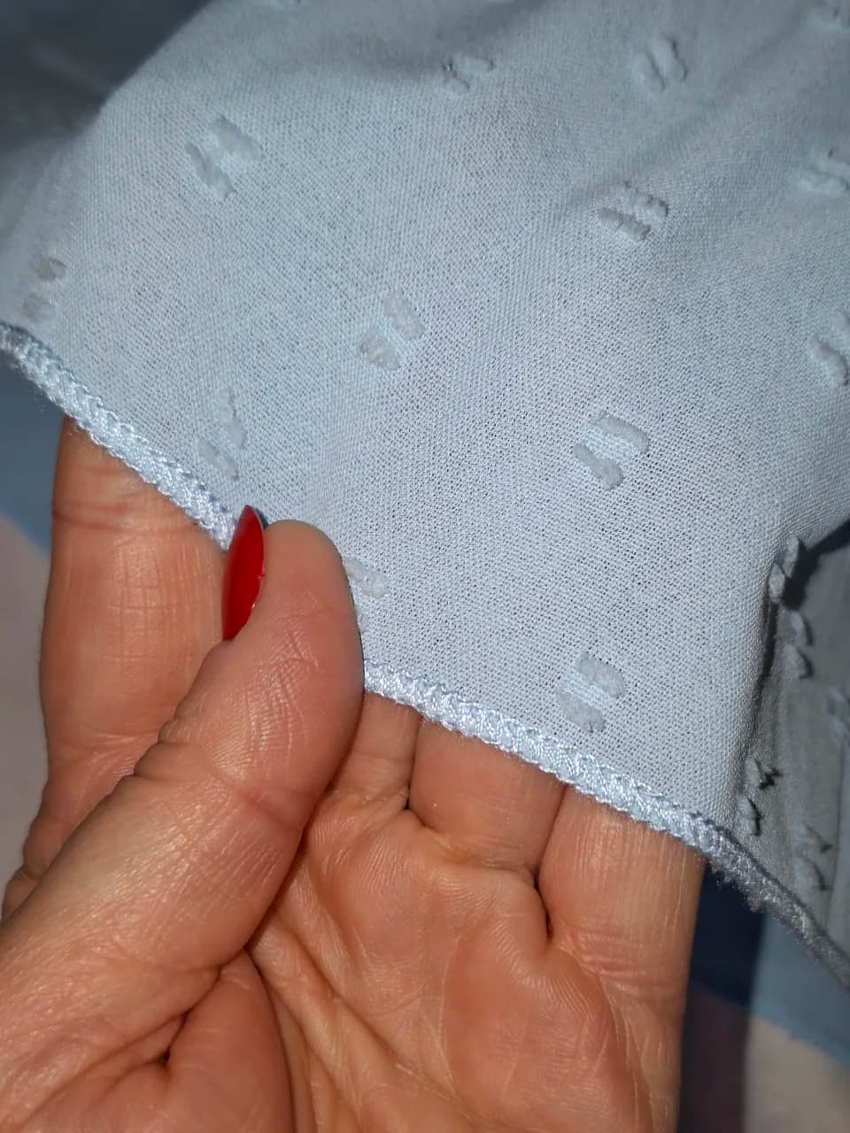 Rochiță de vară foarte feminină, perfectă pentru zile călduroase, vacanță sau ieșiri casual , folosit ocazional in vacan – fotografia 5 din 6