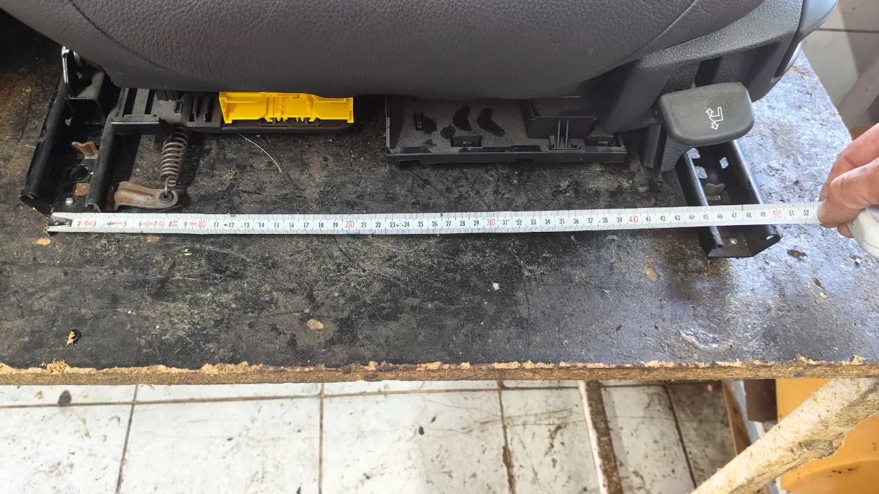 De vânzare scaun auto BMW F10 – fotografia 3 din 3