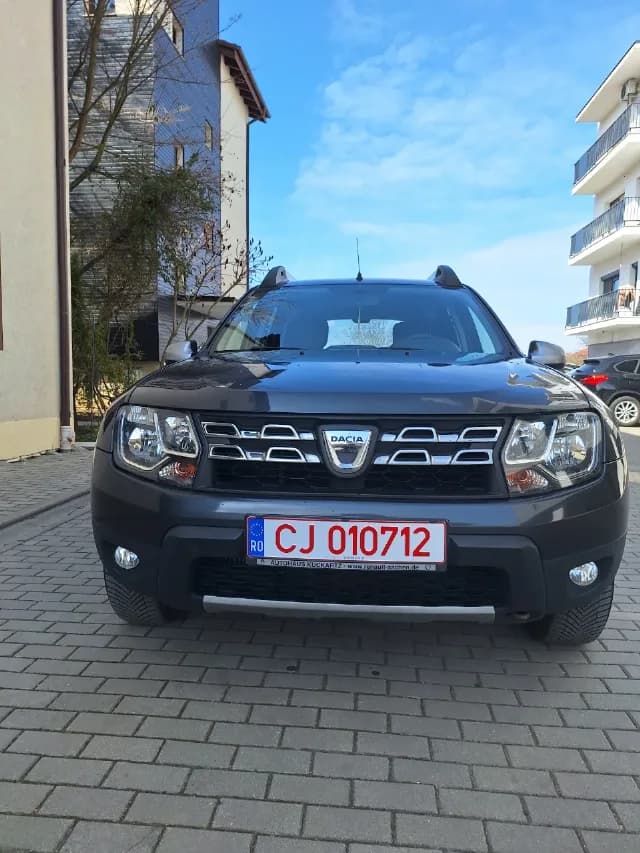 vand Duster 15 dci cutie automata  PRESTIGI !!E