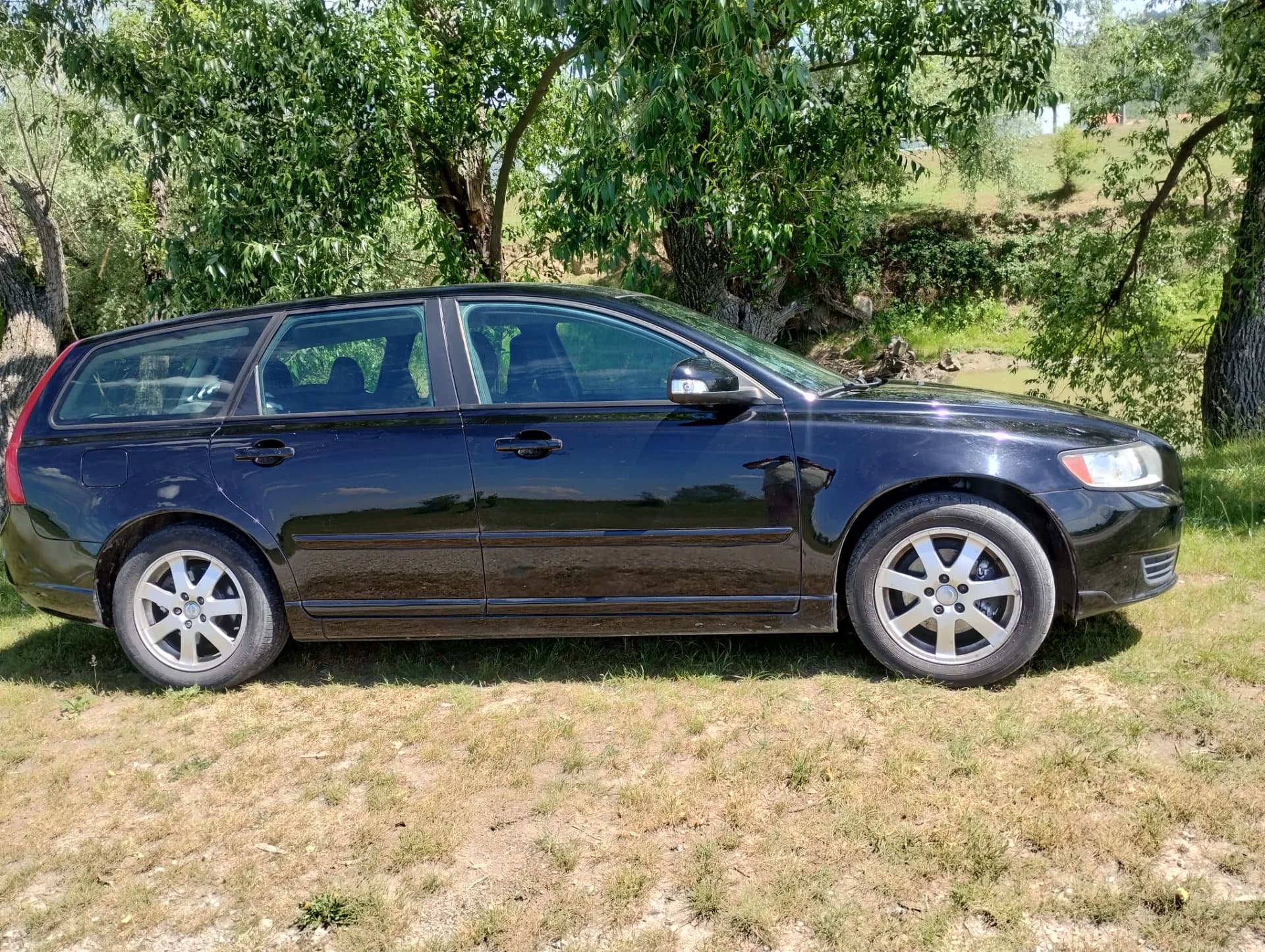 Vând Volvo V50 din2012 in stare ne funcționare – fotografia 2 din 6