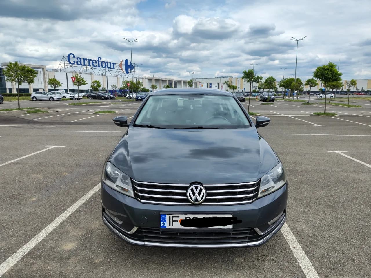 VW Passat 2011.1.6 TDI – Sector 1, București – Mașini