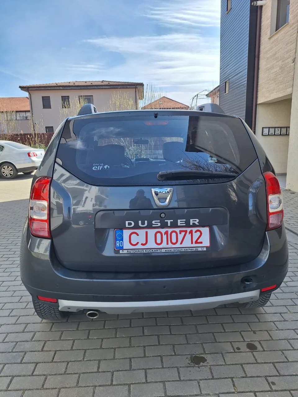 vand Duster 15 dci cutie automata – fotografia 2 din 8
