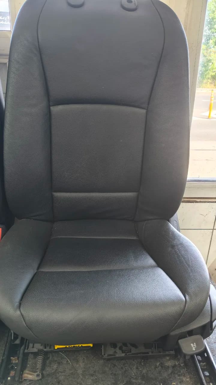 De vânzare scaun auto BMW F10 – Sector 2, București – Case de vânzare
